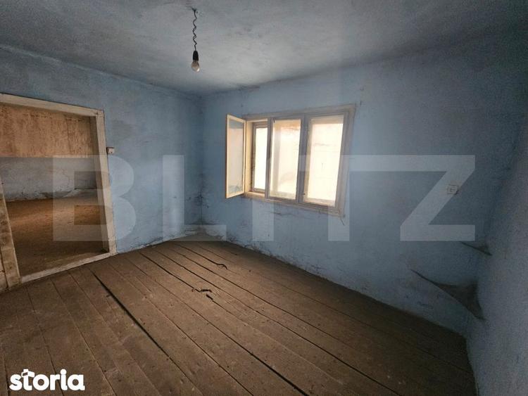 Casa cu 4 camere, demisol si teren 300 mp, Mihoesti, Campeni - 1