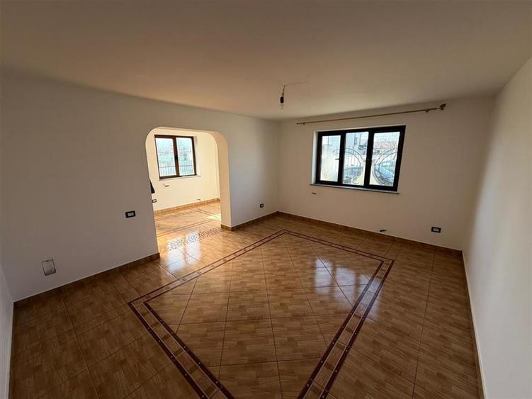 Casa BCA de vanzare in Unirea Odobesti pret 70.000 Euro - 5