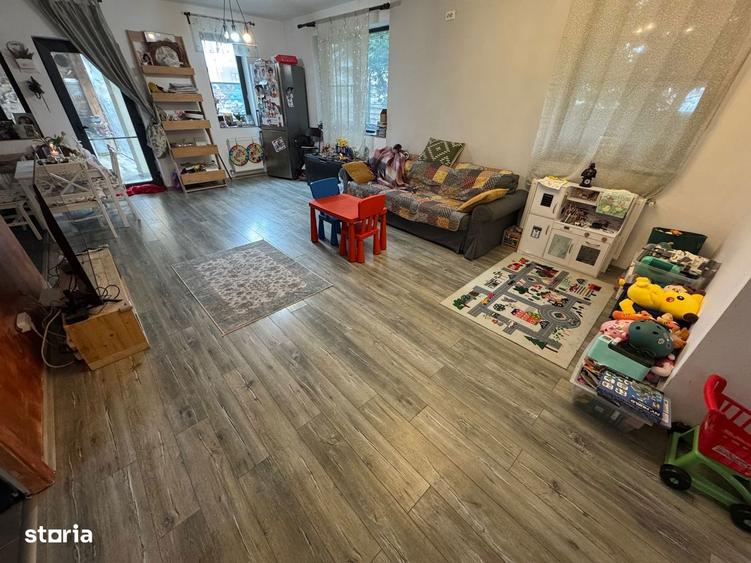 Vila 23 august 4 camere, teren 230m2 - 4