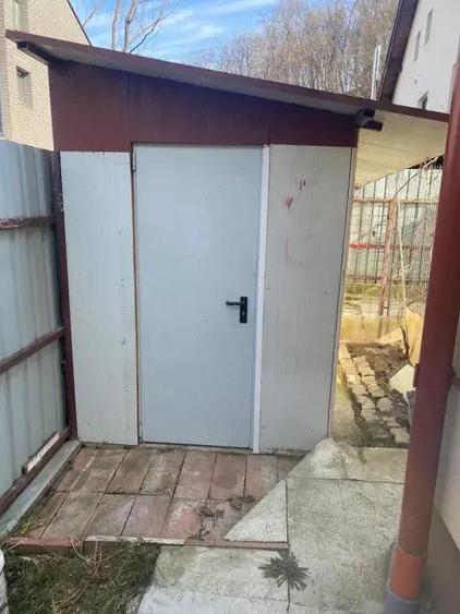 Casa cu 6 camere, 240 mp utili, 3 bai, curte 100 mp, panouri fotovoltaice, Tauti - 3