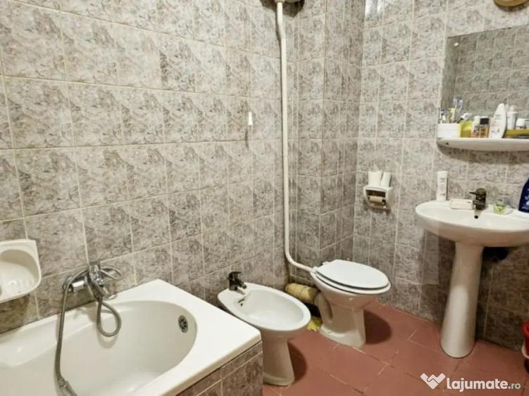 Apartament de 100 mp dintr-o casa, zona Spitalului, Sfantu G - 4