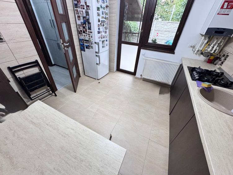 Casa pozitie buna mobilta-utilata in complex inchis P+1+Pod locuibil - 16