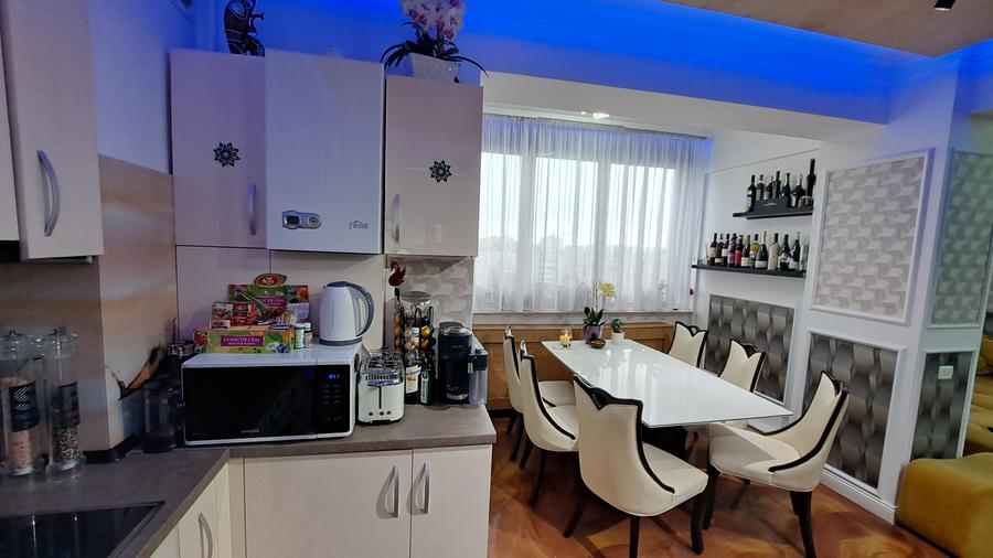 PENTHOUSE LUX - LOCATIE EXCELENTA -VIEW SUPERB - TERASA AMENAJATA 300 MP - 30