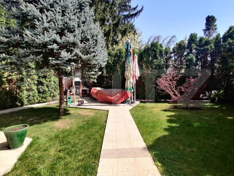 Casa deosebita 260 mp, teren 400 mp, zona Andrei Muresanu Engels - 12