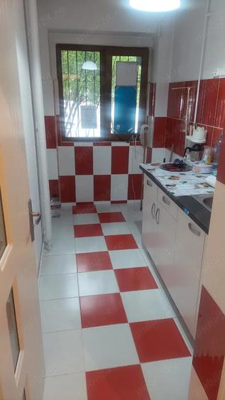 Apartament 2 camere de vanzare - 1