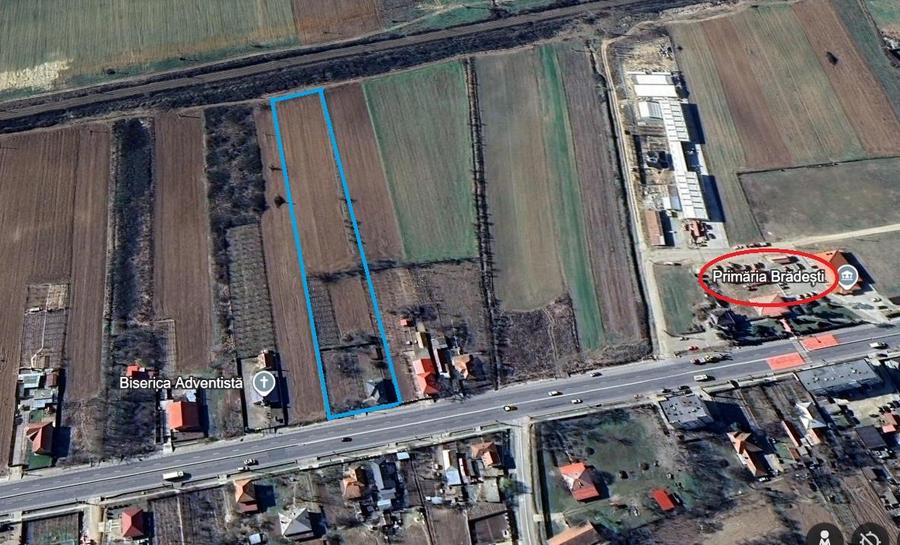 Casa Bradesti , teren  intravilan 7952 mp , deschidere 33 m la DE 70 - 2