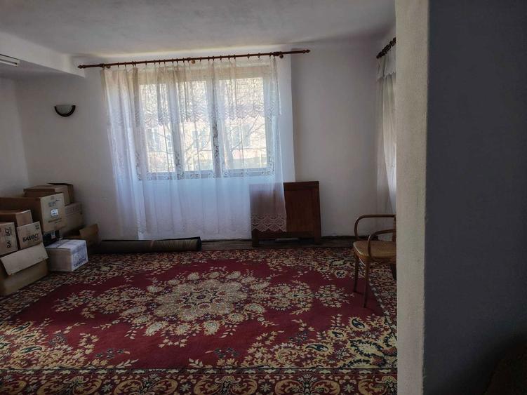 Proprietate in zona exclusivista- teren generos, zona linistita - 5