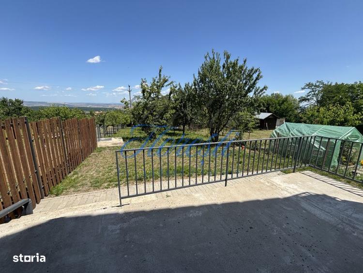 Casa cu 6 camere in sat Gheorgheni - 3