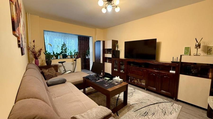 REA1026304 Apartament 3 camere I Lacul Tei I Bloc anvelopat - 1