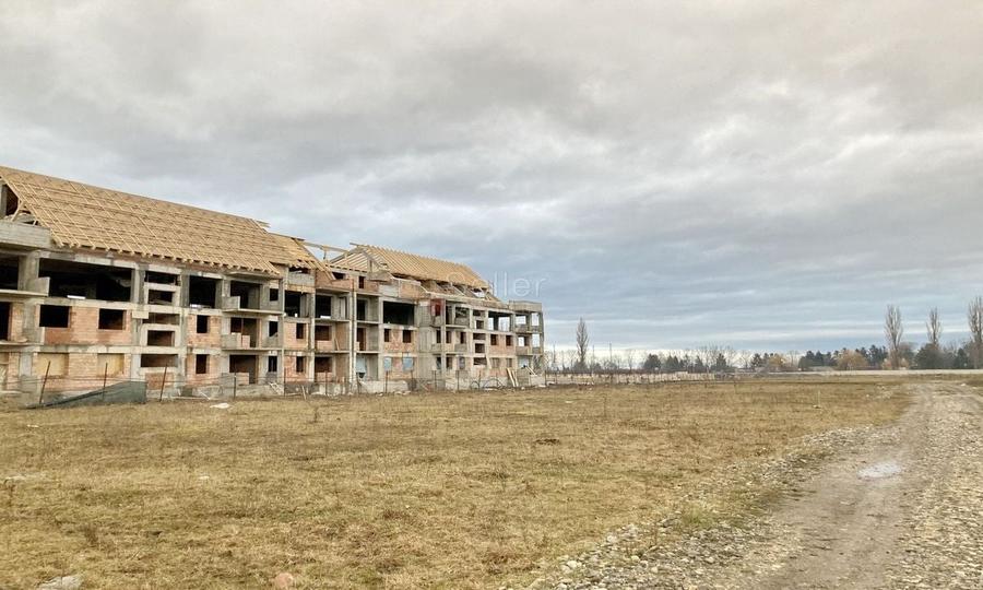 Teren Intravilan - Pretabil Dezvoltare Rezidentiala - Brasov - 1