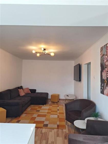 Apartament 2 camere, mobilat si utilat, Toamnei, Centru Civic - 2