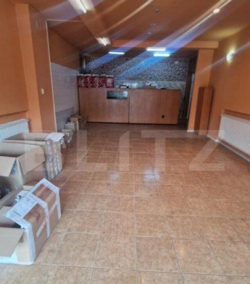 Casa in Centru Civic 4 camere , D +P+ E , PLUS SPATIU COMERC - 6