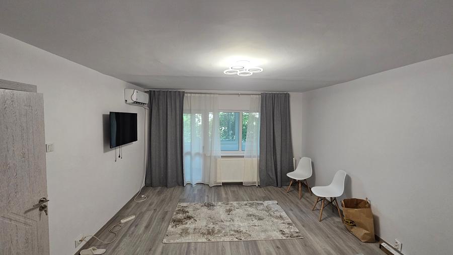 Garsoniera zona Otopeni- Central - 8