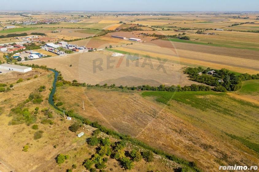 Investi?ie Arad: 20.000 mp teren cu utilita?i ?i acces drum - 6