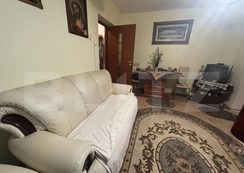 Apartament de vanzare 42 mp , strada Botizului - 1
