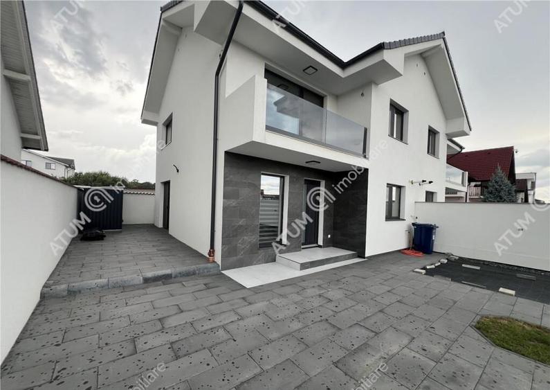 Casa cu 4 camere 2 bai si teren de 266 mp zona Arhitectilor - 12