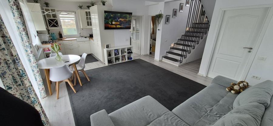 Casa P+1+Pod Magurele 4 dormitoare + Living mobilata ! - 2