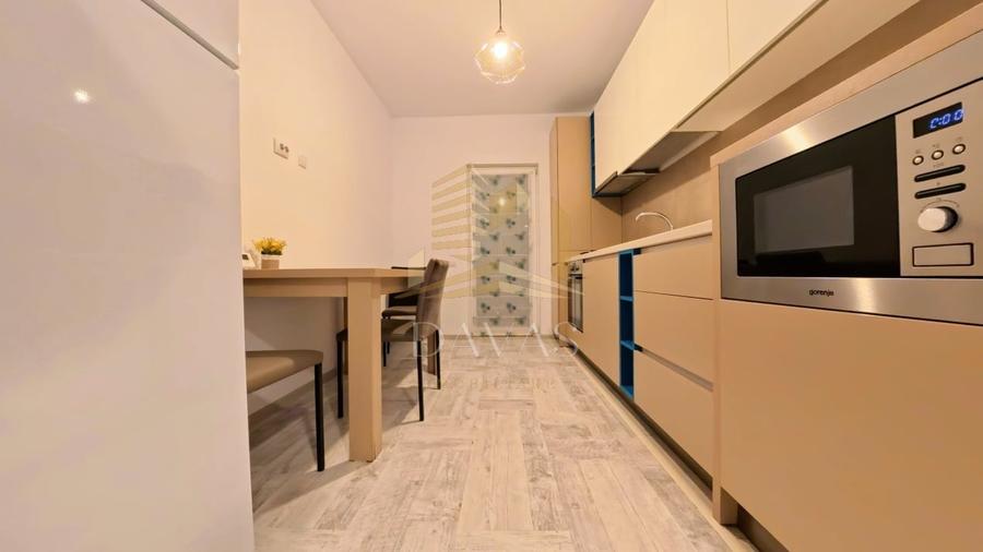 Apartament de 2 camere decomandate + parcare  | Zorilor - 9