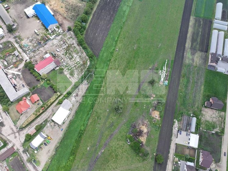 Teren agricol intravilan de 2648 mp, în Central