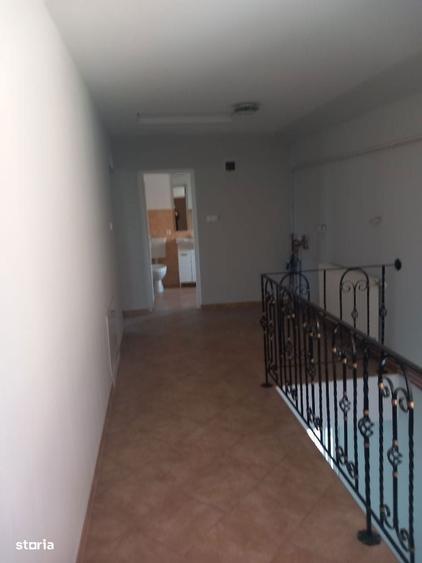 Casa cu etaj,cu garaj, D+P+E+M,611 mp, teren 371 mp,Central - 9