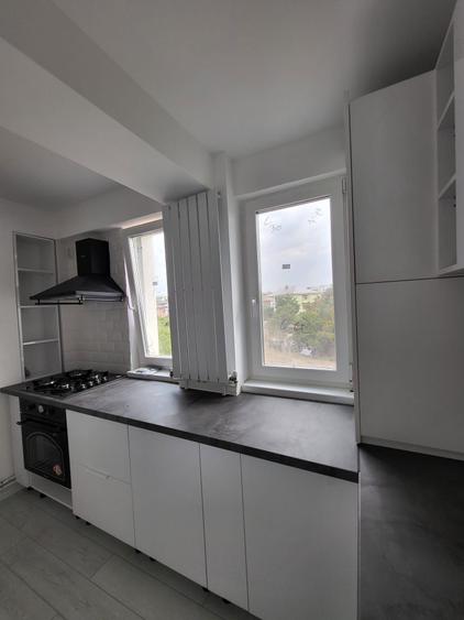 Garsoniera noua, an 2024, la 5 minute de centru . Str Calugareni, nr.6 - 9