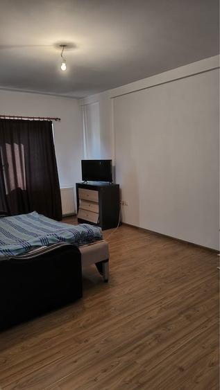 Vand garsoniera Str Calea Cisnadiei la colt cu Str Rahova - 3
