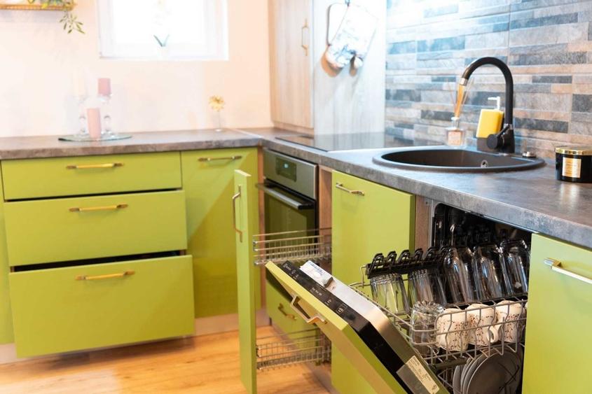 Apartament cu 2 camere decomandat în Giroc