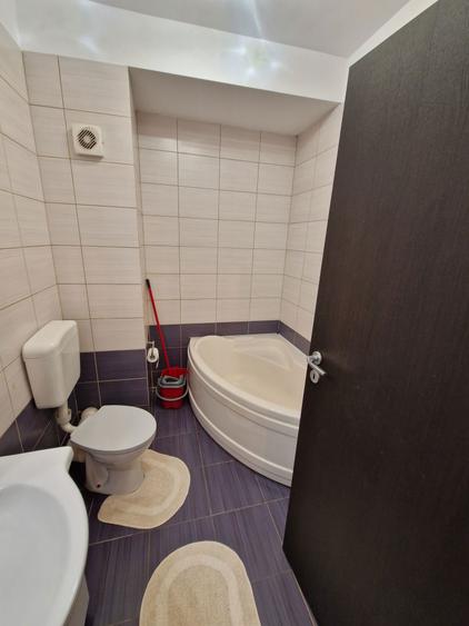 Inchiriez garsoniera Militari Residence - 8