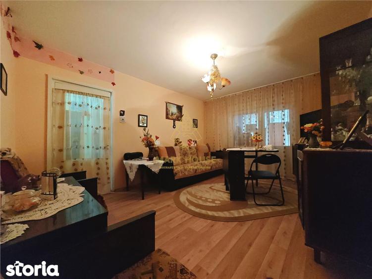 Apartament cu 2 camere de vanzare, zona Cora - 1
