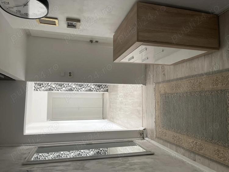 Inchiriez apartament 3 camere - 3