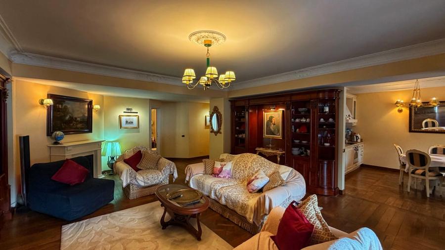 Apartament 3 camere, finisaje unice,  cu terasă, vedere la pârtie - 3