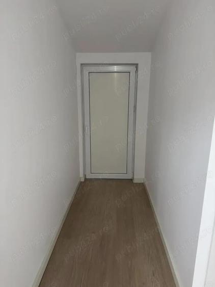 Vand casa in Roman - 2