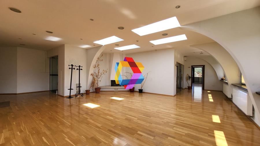 Spatiu de birouri - 1950 mp # plus-imo.ro - 1