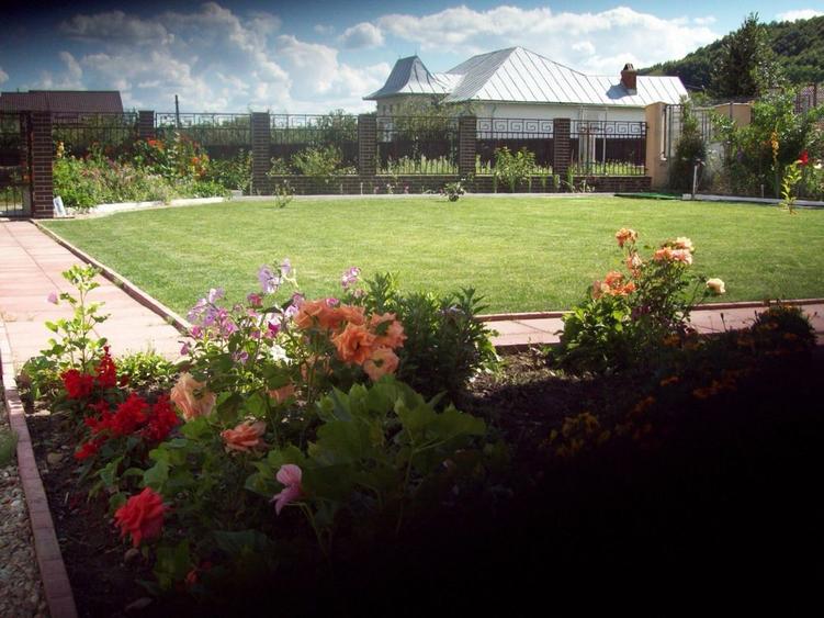 Casa de vanzare P+M Purcareni, piscina, 160m utili 5 camere - 7