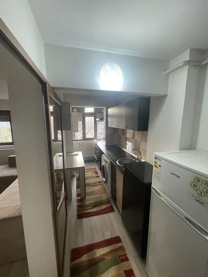 Central, de inchiriat 3 camere - 3