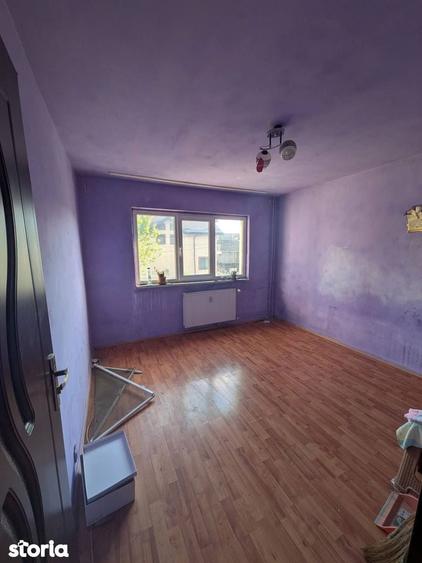 Apartament 2 decomandate, Rovine-str Nicolae Iorga, etajul 1,bloc 1985 - 1