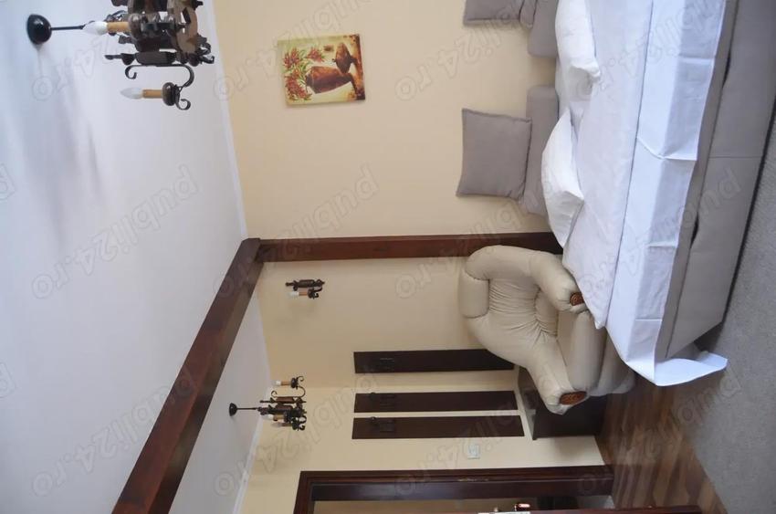 Busteni-Pensiune de vanzare - 1