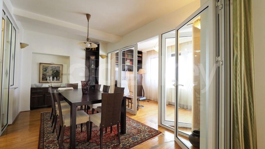 Apartament spatios cu 4 camere | garaj si boxa - 6