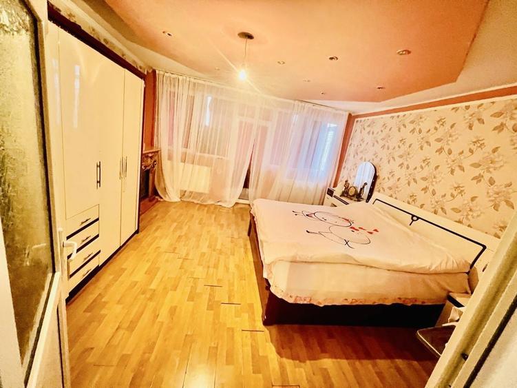 Casa de vanzare si de inchiriat - 1