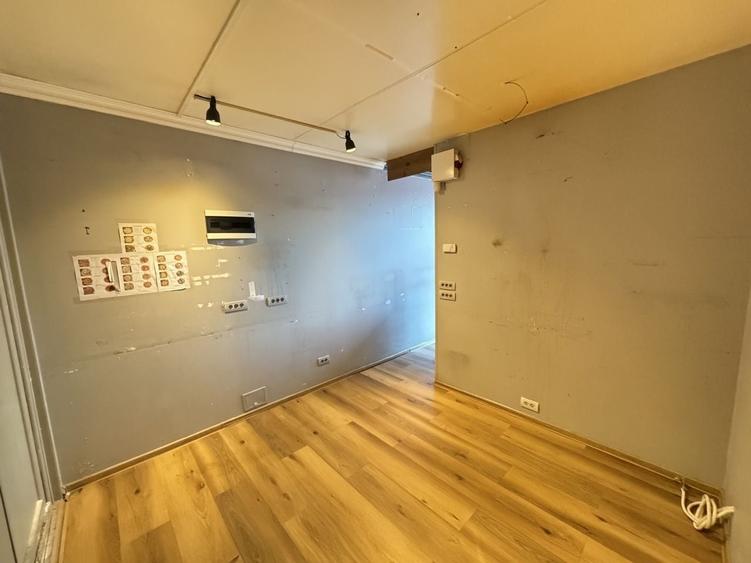 Universitatea Hyperion - Calea Calarasilor - ideal delivery - take away - 8