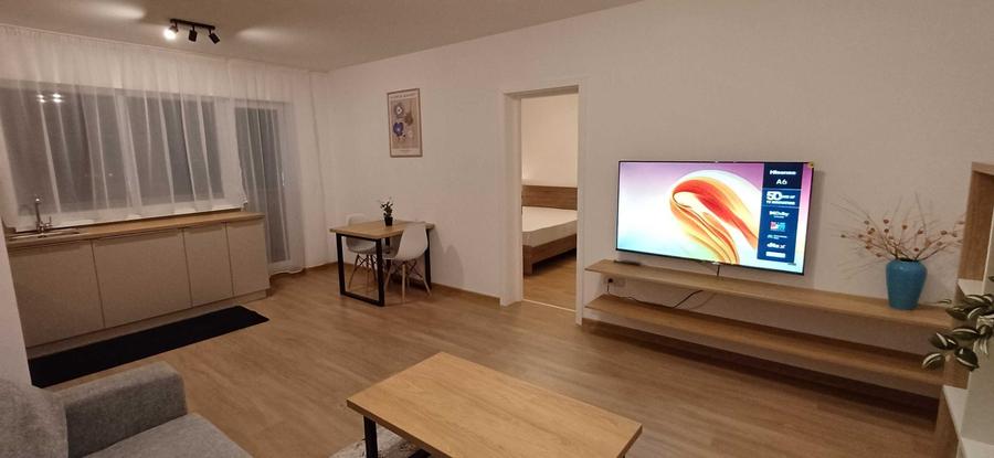 Apartament cu 2 camere semidecomandat în Central