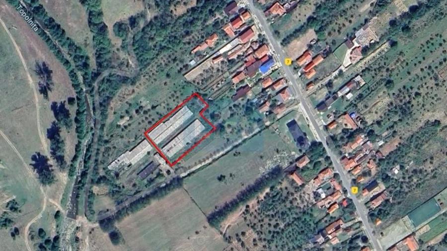 Teren 3.400 mp + 2 hale Spa?iu ideal pentru afacerea ta - 1