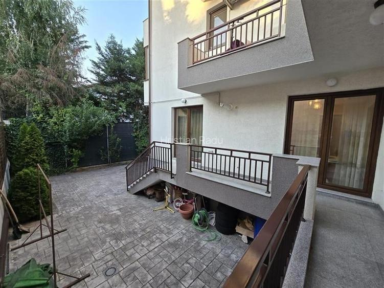 Apartament cu 3 camere semidecomandat, mobilat în Bucureștii Noi Apartament cu 3 camere semidecomandat, mobilat în Bucureștii Noi