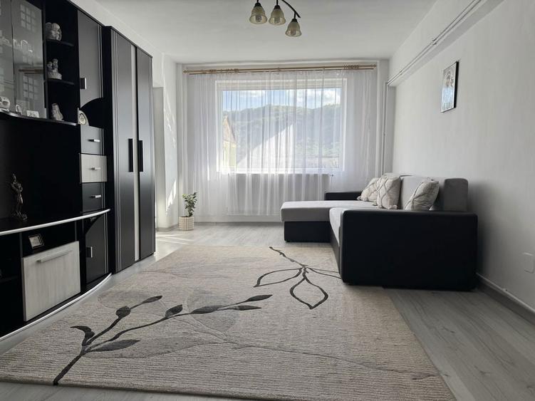 Apartamant cu 3 camere, 2 bai + garaj - 6
