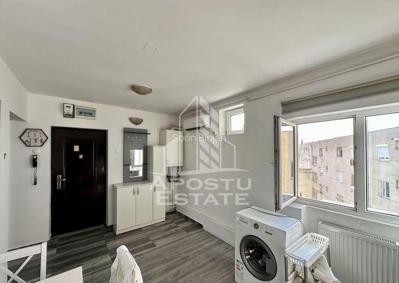Apartament cu 2 camere, decomandat, zona Balcescu