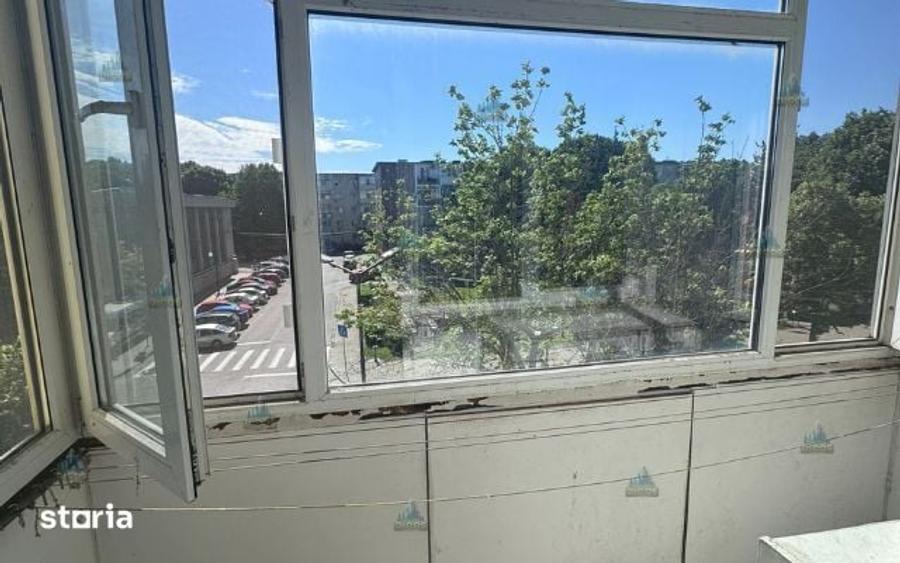 Apartament 3 camere de vanzare Zona Centrala - 16