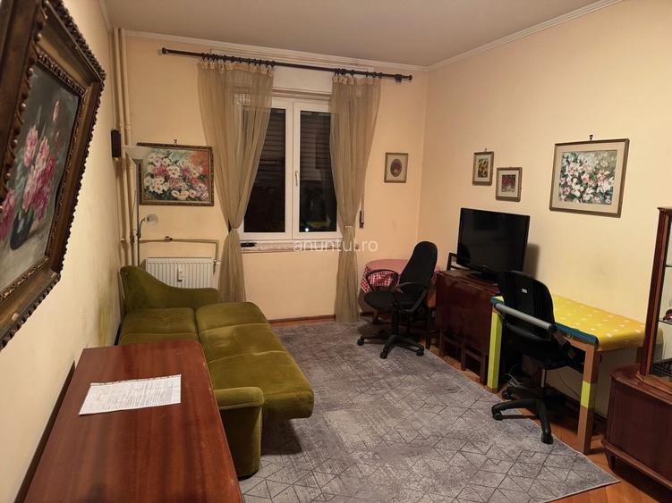 Basarabia, National Arena, garsoniera de vanzare