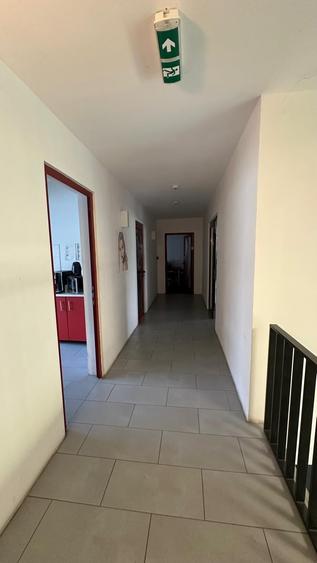 De vanzare Hala parter si etaj-birouri, Calea Torontalului - 8