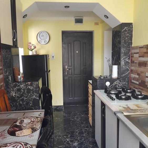 Apartament cu 2 camere decomandat - 7