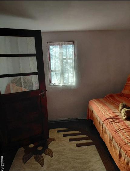 Vand casa 3 camere zona munte - 6